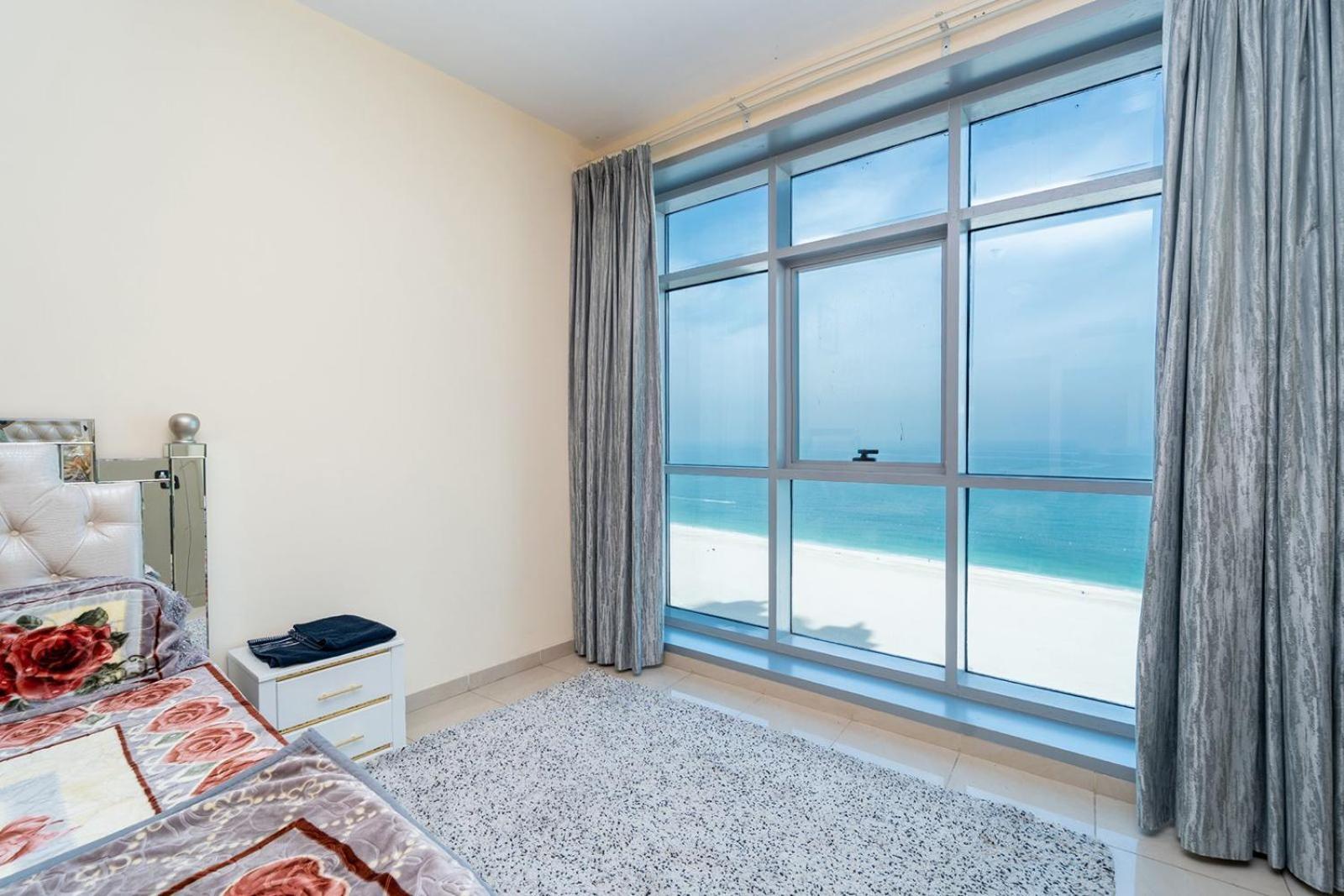 Ocean View Luxury Suites Аджман Екстер'єр фото